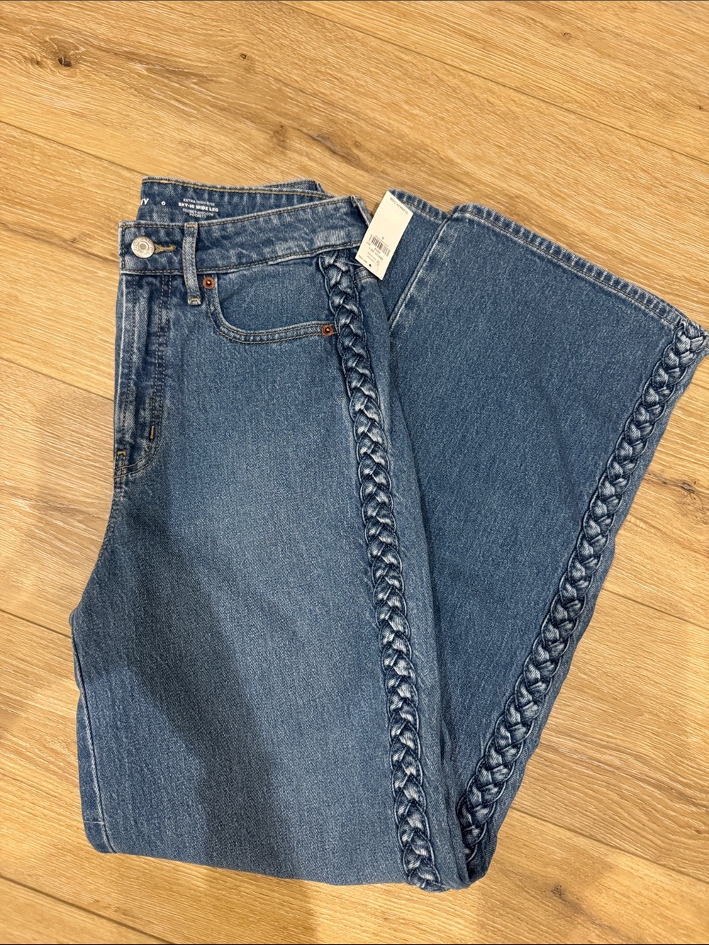 Old Navy sky-hi wide leg Braided-Trim Women’s Jeans